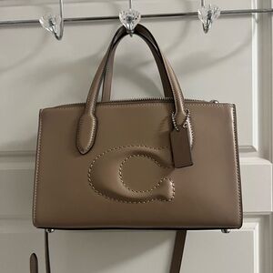 Coach Nina small tote like new